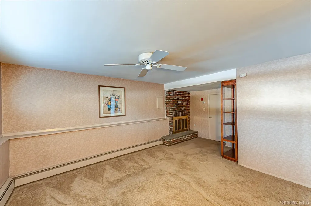 4 Winslow Lane Kings Park NY 11754