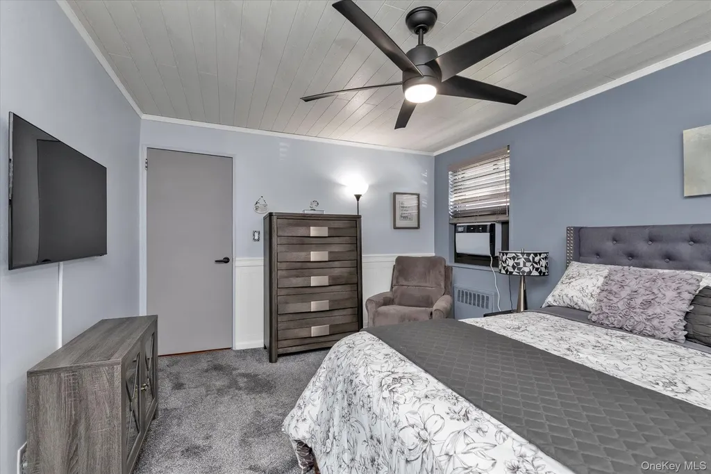 21-41 Utopia Parkway Whitestone NY 11357