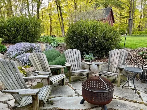 19 Mill Lane Stanfordville NY 12581