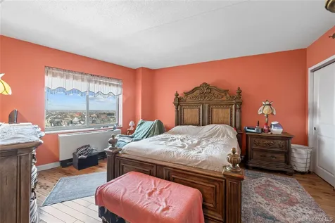 136 Beach 117th Street Rockaway Park NY 11694