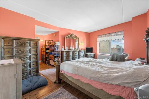 136 Beach 117th Street Rockaway Park NY 11694