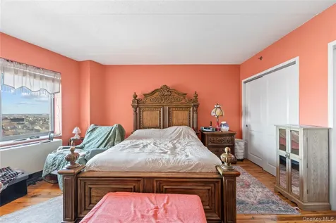 136 Beach 117th Street Rockaway Park NY 11694