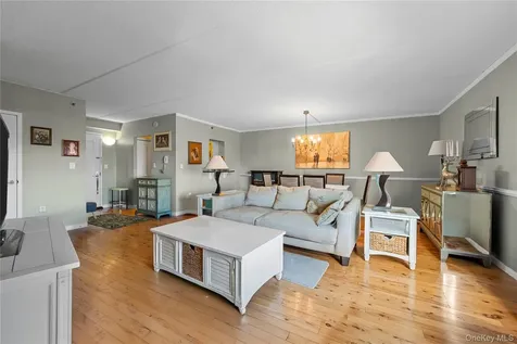 136 Beach 117th Street Rockaway Park NY 11694