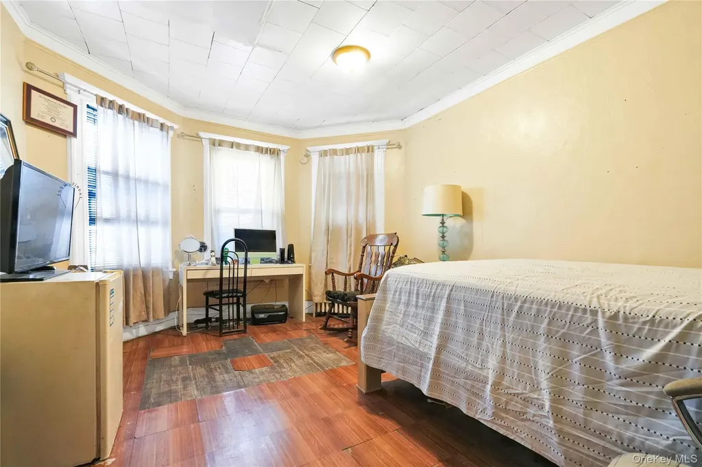 9612 34th Avenue Corona NY 11368