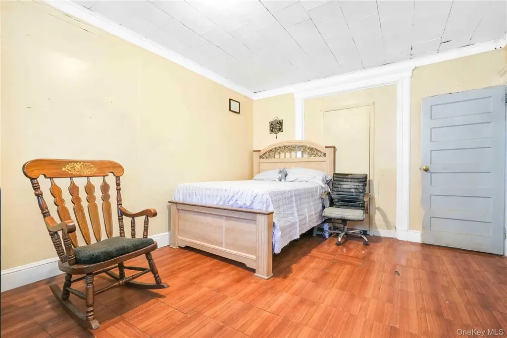 9612 34th Avenue Corona NY 11368