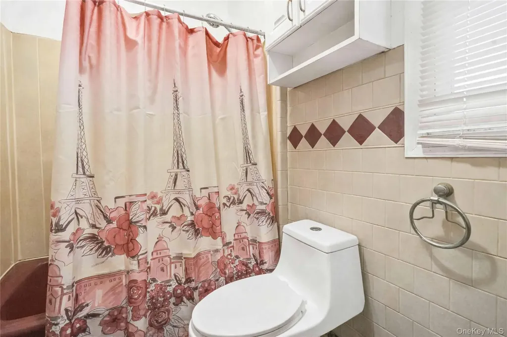 9612 34th Avenue Corona NY 11368