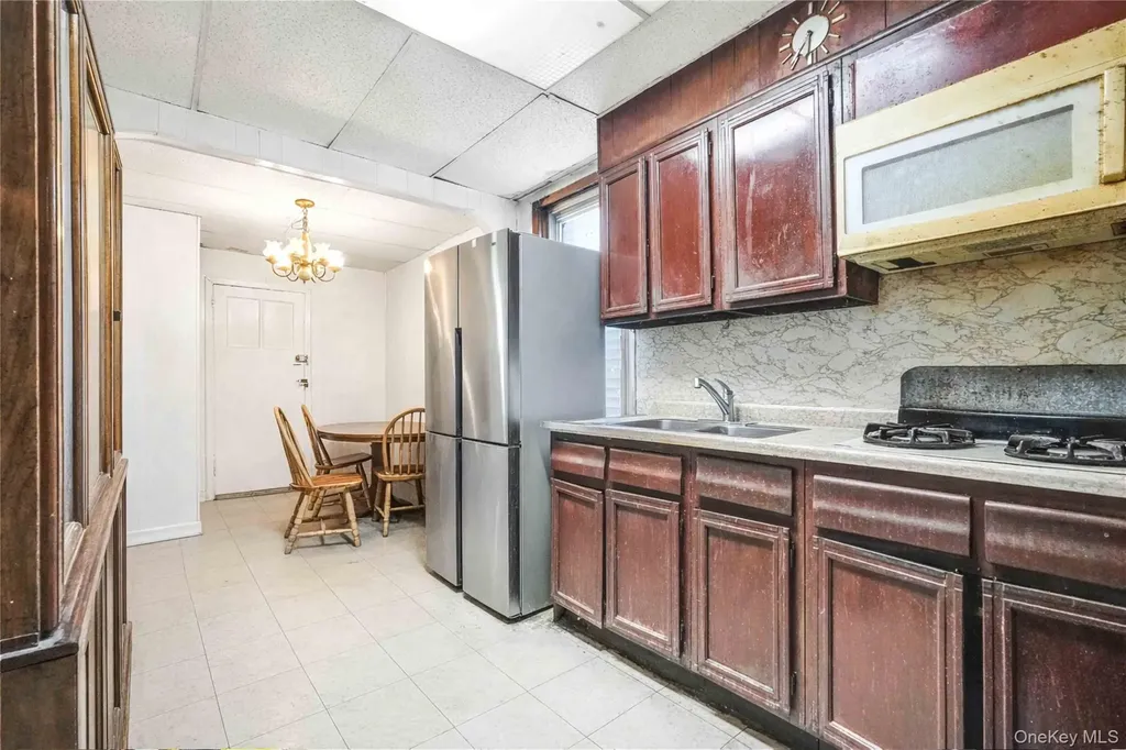 9612 34th Avenue Corona NY 11368