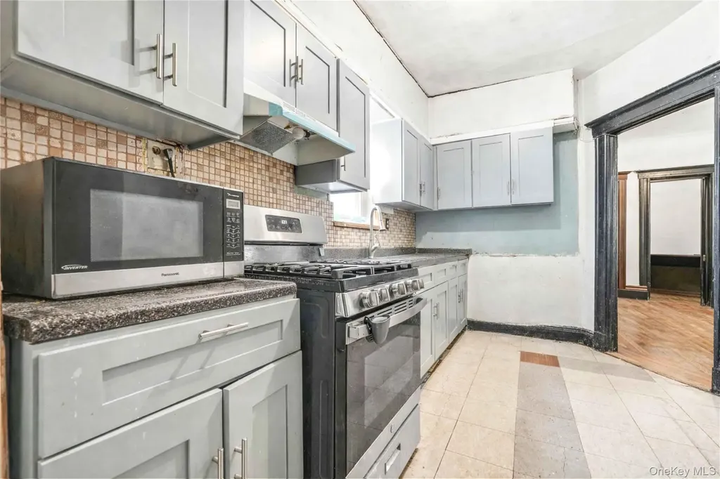9612 34th Avenue Corona NY 11368