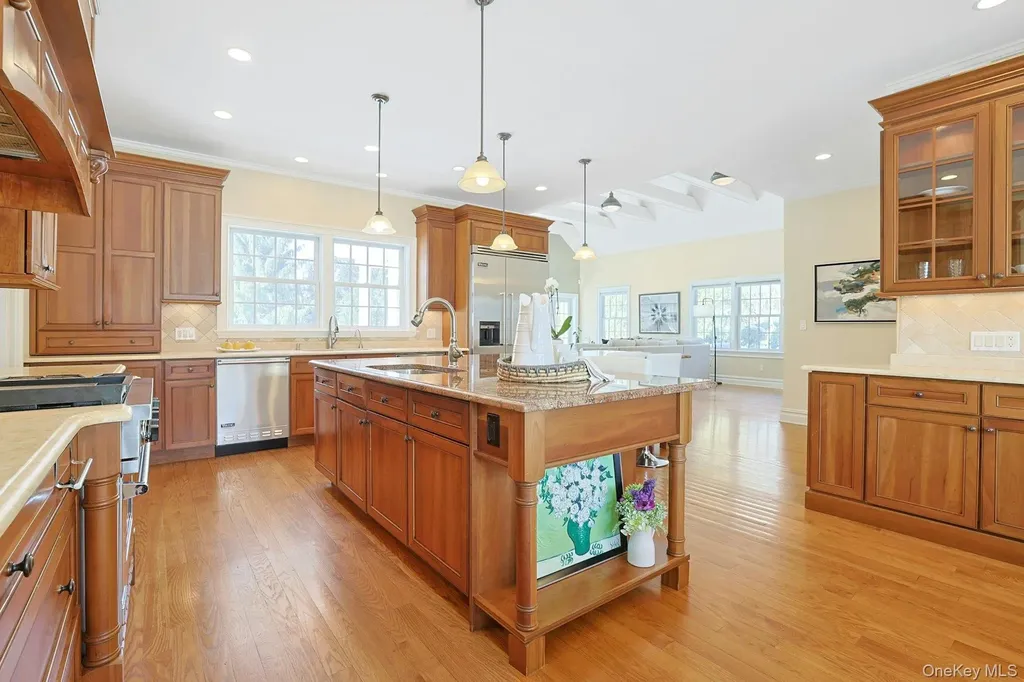 53 Harvest Drive Scarsdale NY 10583
