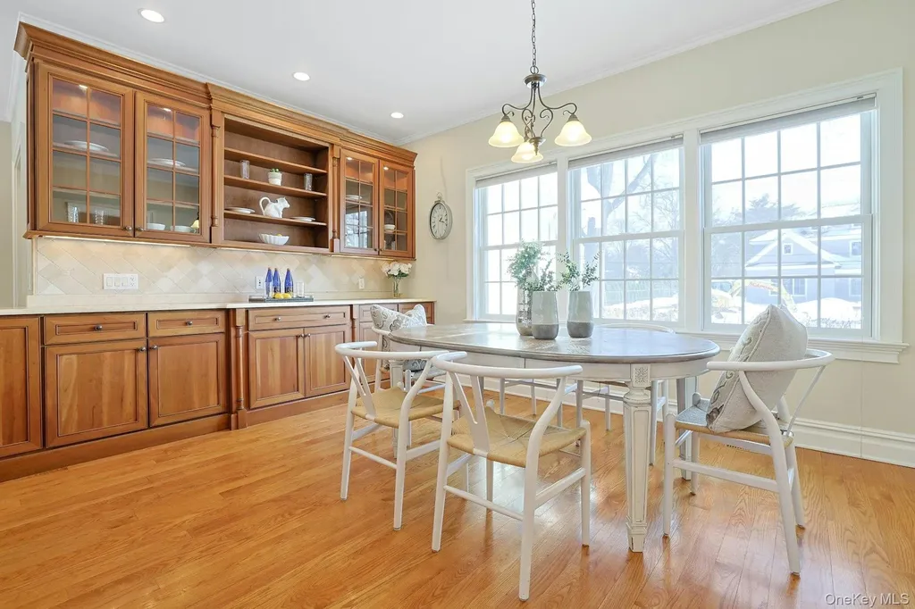 53 Harvest Drive Scarsdale NY 10583