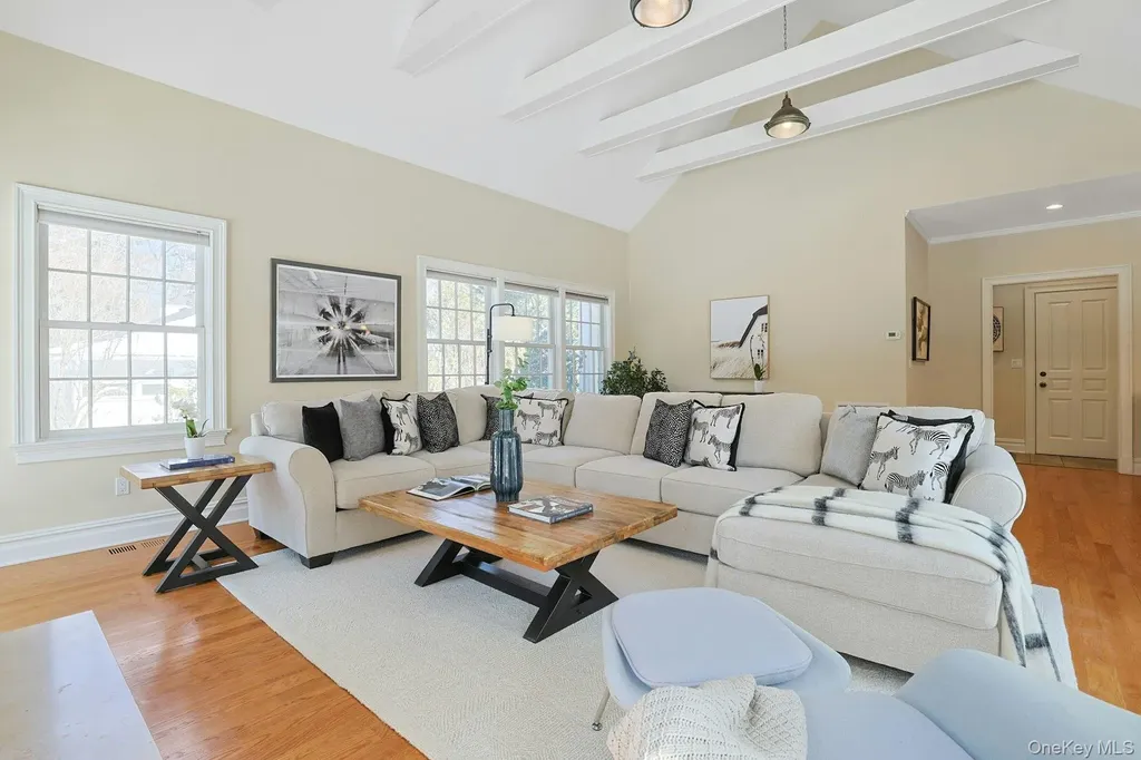 53 Harvest Drive Scarsdale NY 10583