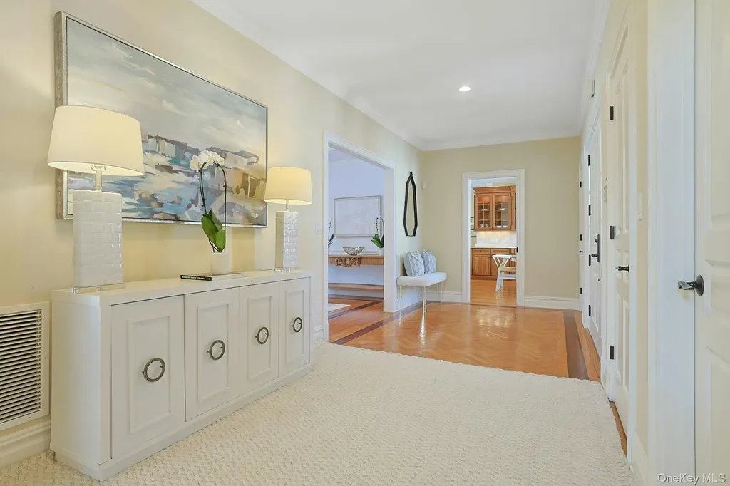 53 Harvest Drive Scarsdale NY 10583