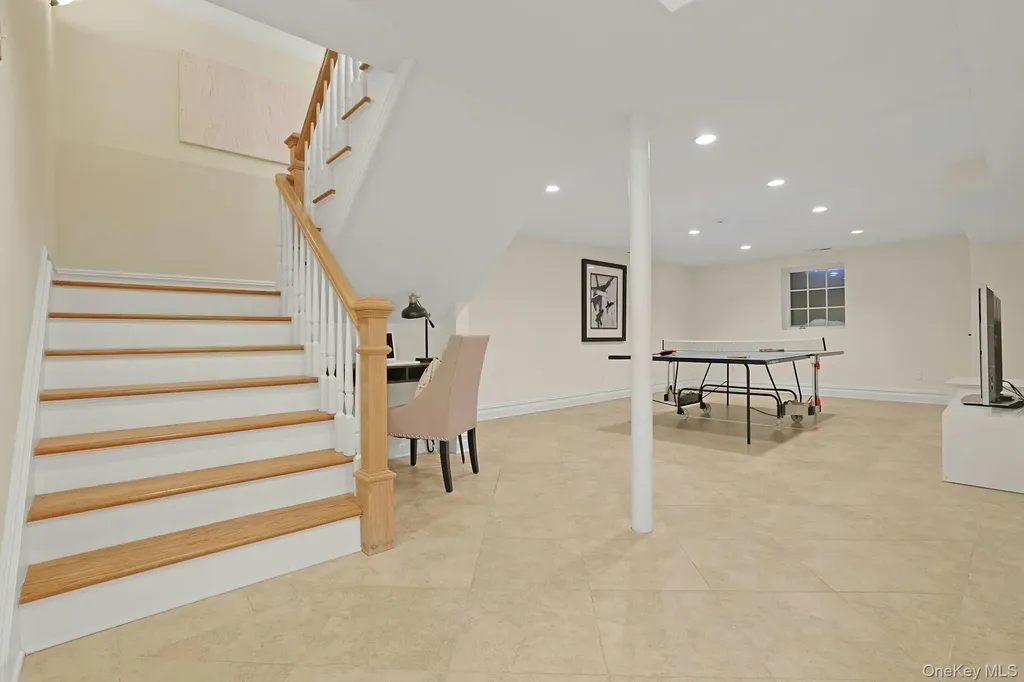 53 Harvest Drive Scarsdale NY 10583
