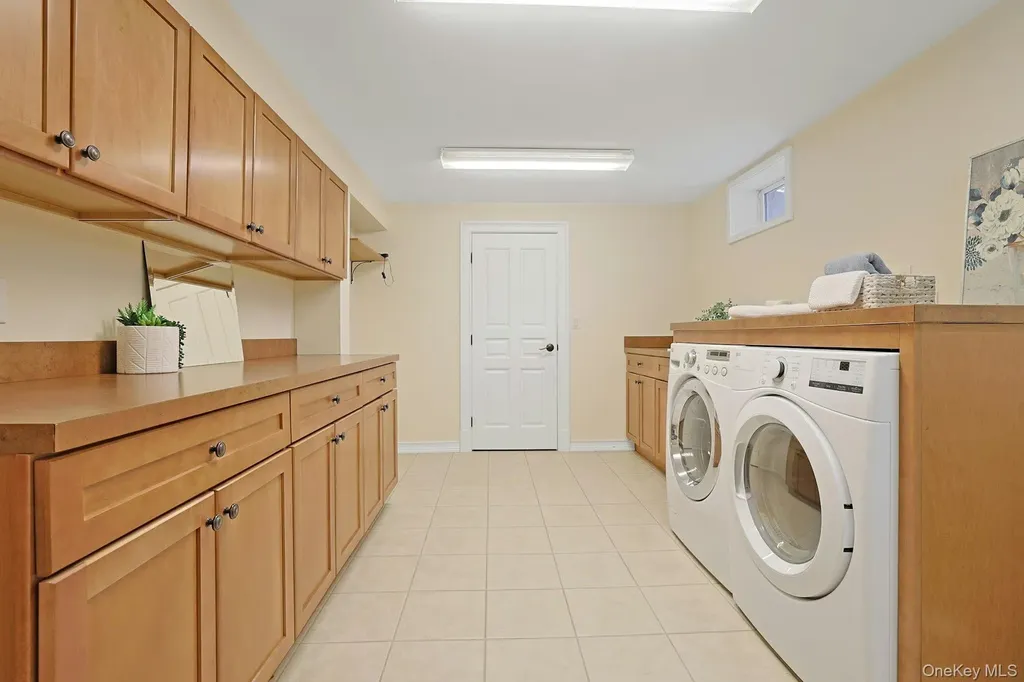 53 Harvest Drive Scarsdale NY 10583