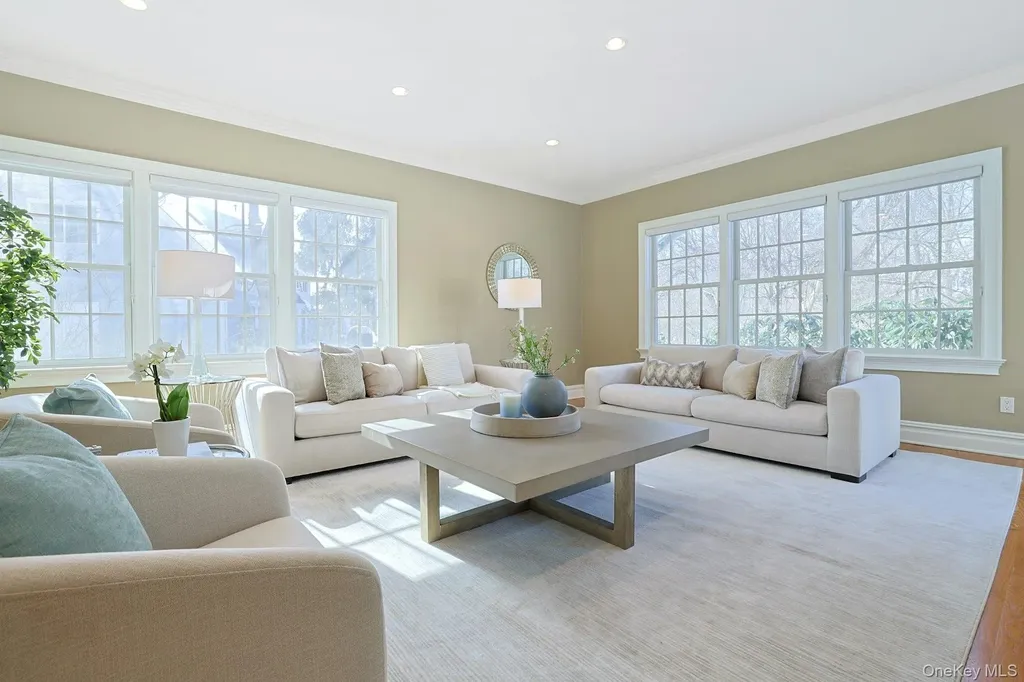 53 Harvest Drive Scarsdale NY 10583