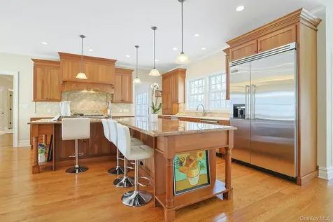 53 Harvest Drive Scarsdale NY 10583