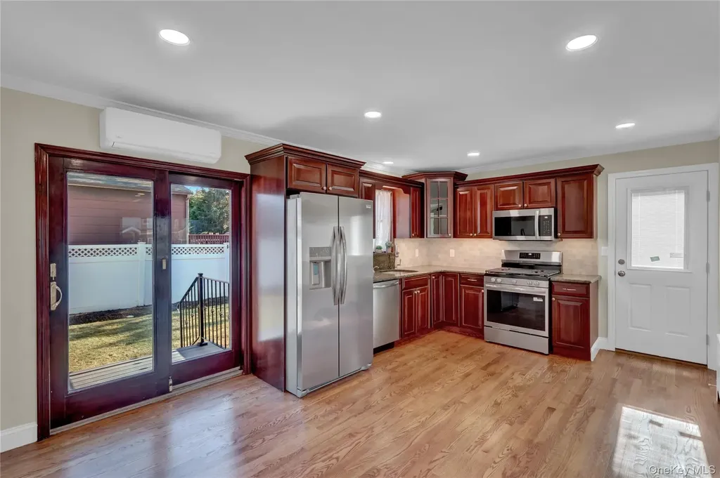 45 Gregory Avenue Merrick NY 11566