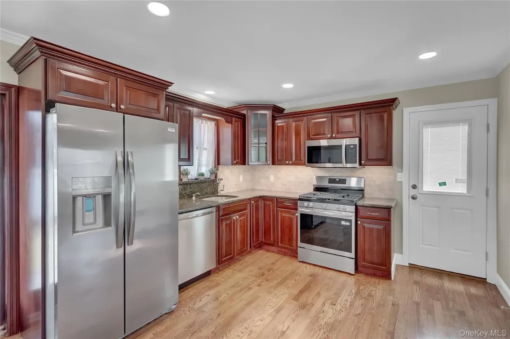 45 Gregory Avenue Merrick NY 11566