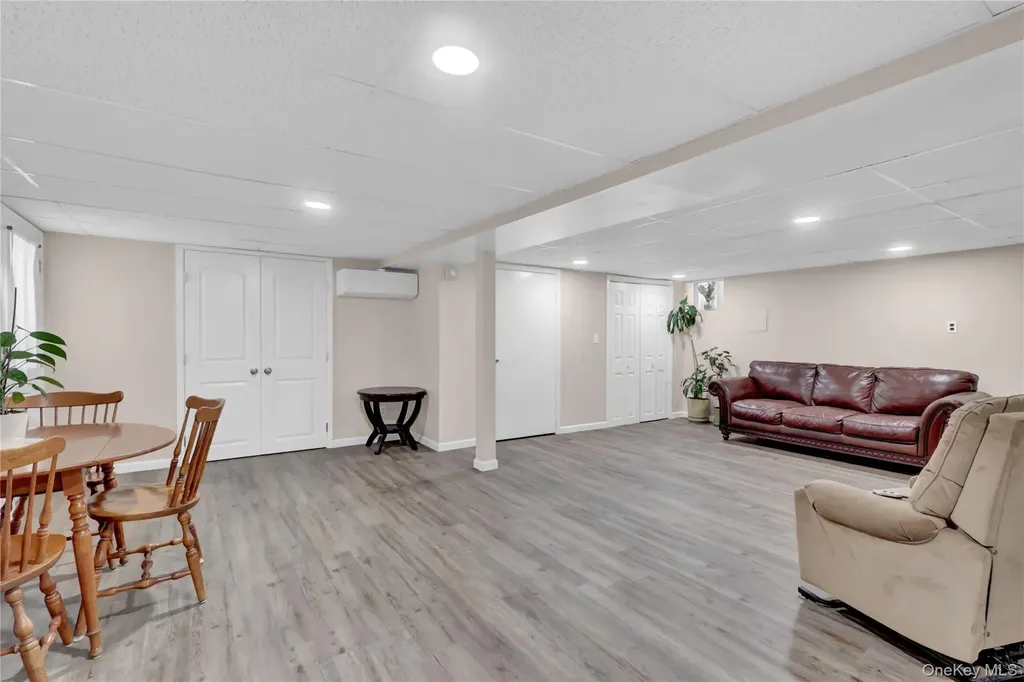 45 Gregory Avenue Merrick NY 11566