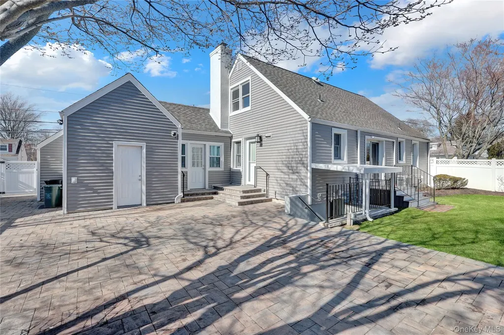 45 Gregory Avenue Merrick NY 11566