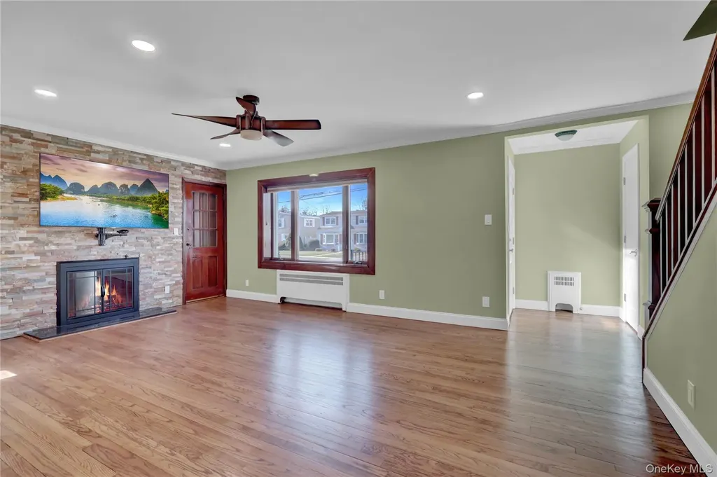 45 Gregory Avenue Merrick NY 11566