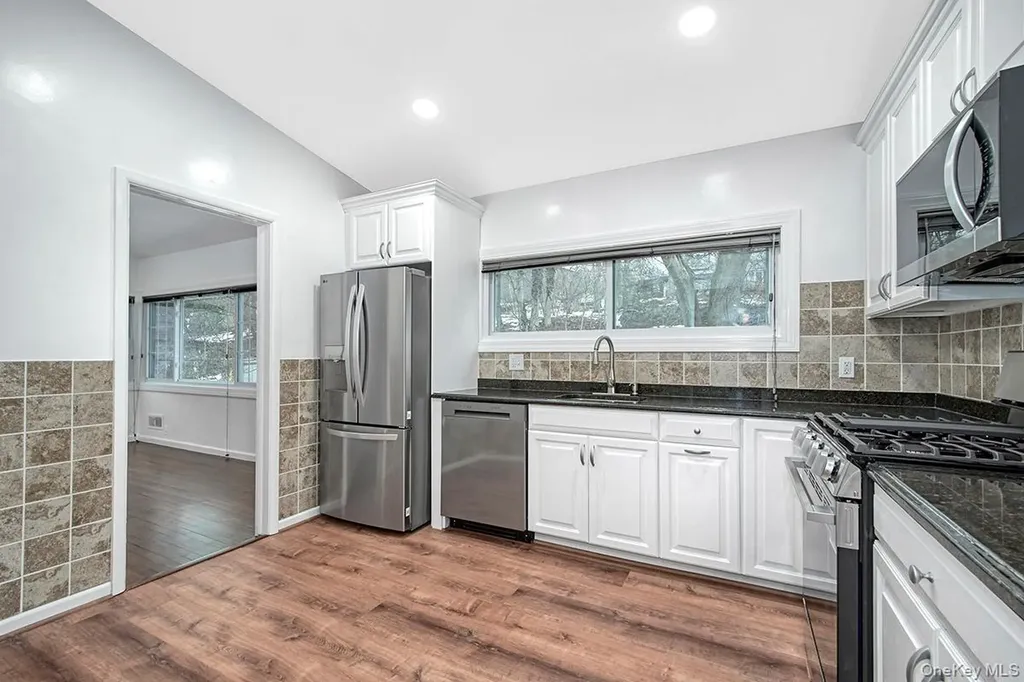 415 Pinebrook Boulevard New Rochelle NY 10804
