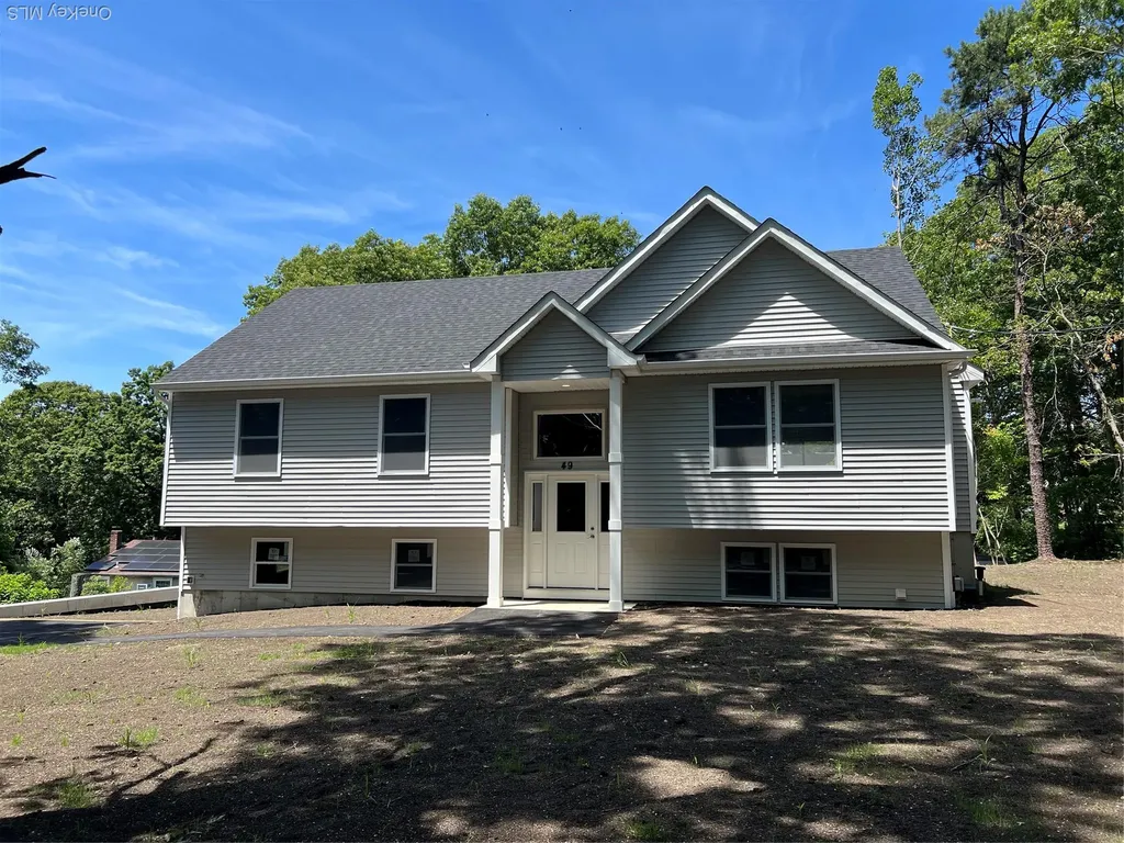 56 Aspen Road Mastic Beach NY 11951