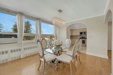 2 Channing Place Eastchester NY 10709
