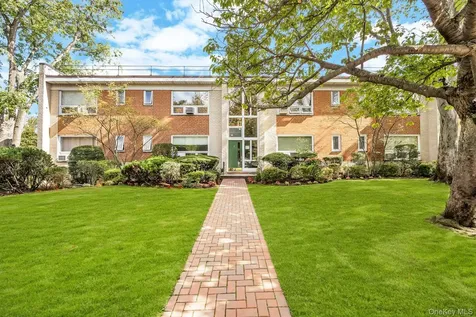 2 Channing Place Eastchester NY 10709