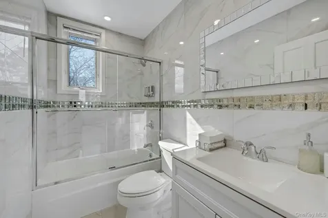 2 Channing Place Eastchester NY 10709
