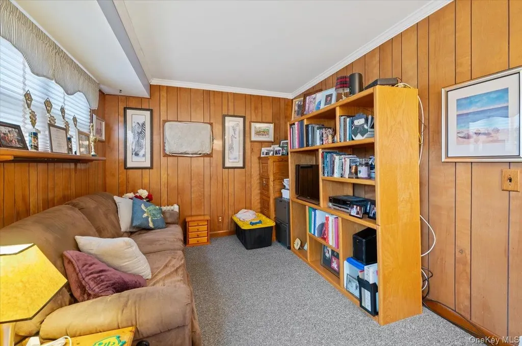 152 Haypath Road Old Bethpage NY 11804