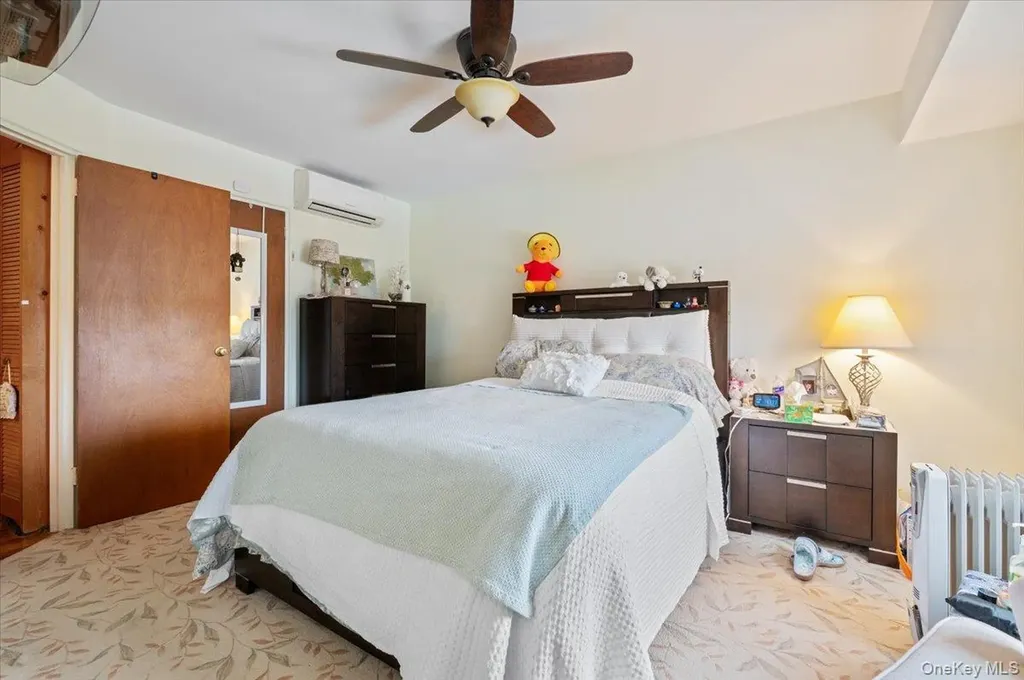 152 Haypath Road Old Bethpage NY 11804