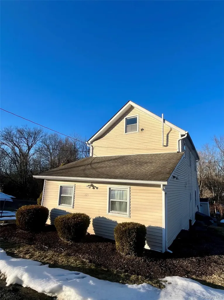 521 E Main Street Middletown NY 10940