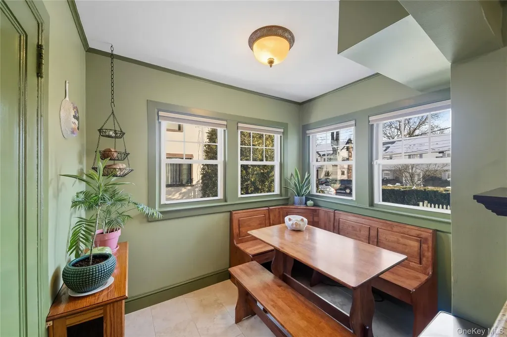 74 Central Parkway Mount Vernon NY 10552