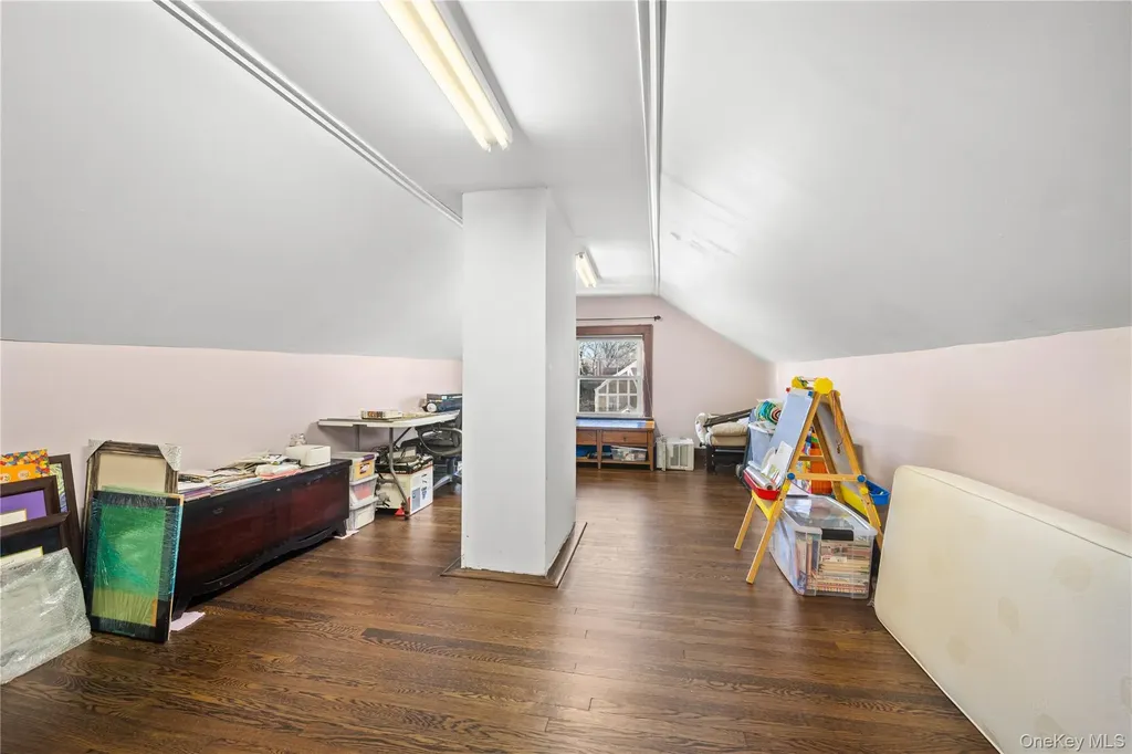 74 Central Parkway Mount Vernon NY 10552