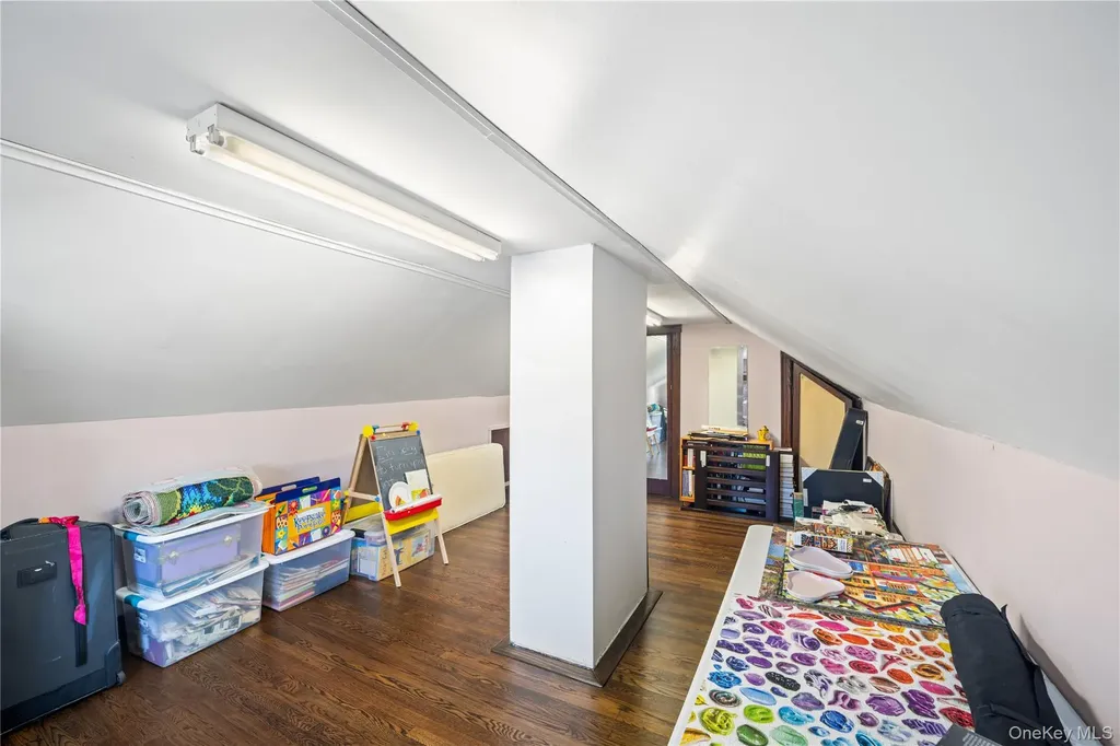 74 Central Parkway Mount Vernon NY 10552