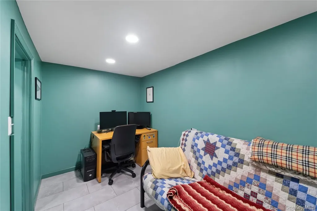 74 Central Parkway Mount Vernon NY 10552