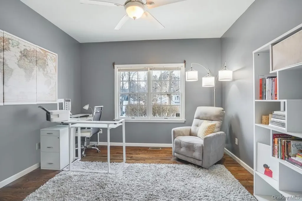 9 Trotter Lane Poughkeepsie NY 12603