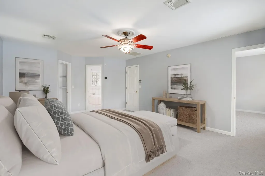 9 Trotter Lane Poughkeepsie NY 12603