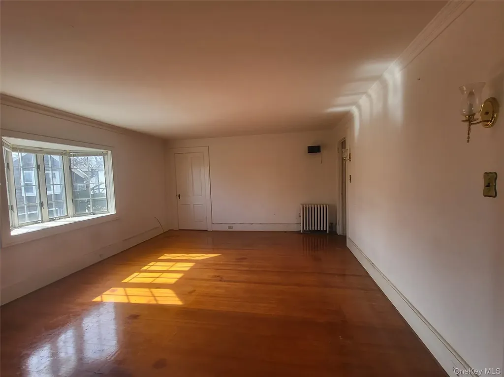 7 Hambletonian Avenue Chester NY 10918