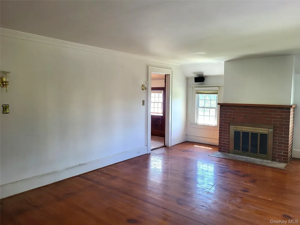 7 Hambletonian Avenue Chester NY 10918