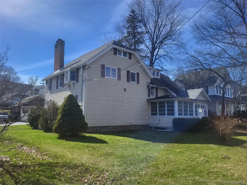 7 Hambletonian Avenue Chester NY 10918