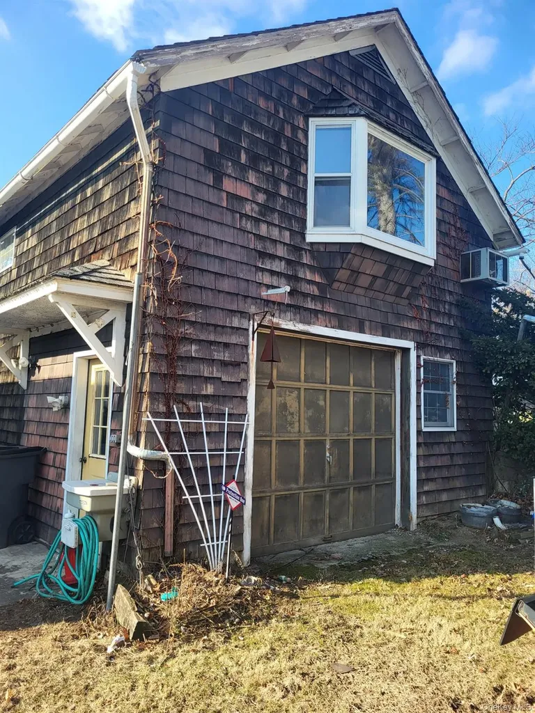 7 Hambletonian Avenue Chester NY 10918