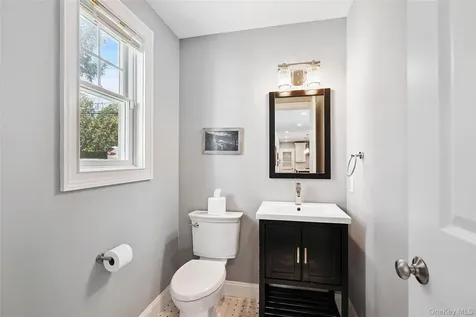 11 Jennifer Lane Rye Brook NY 10573