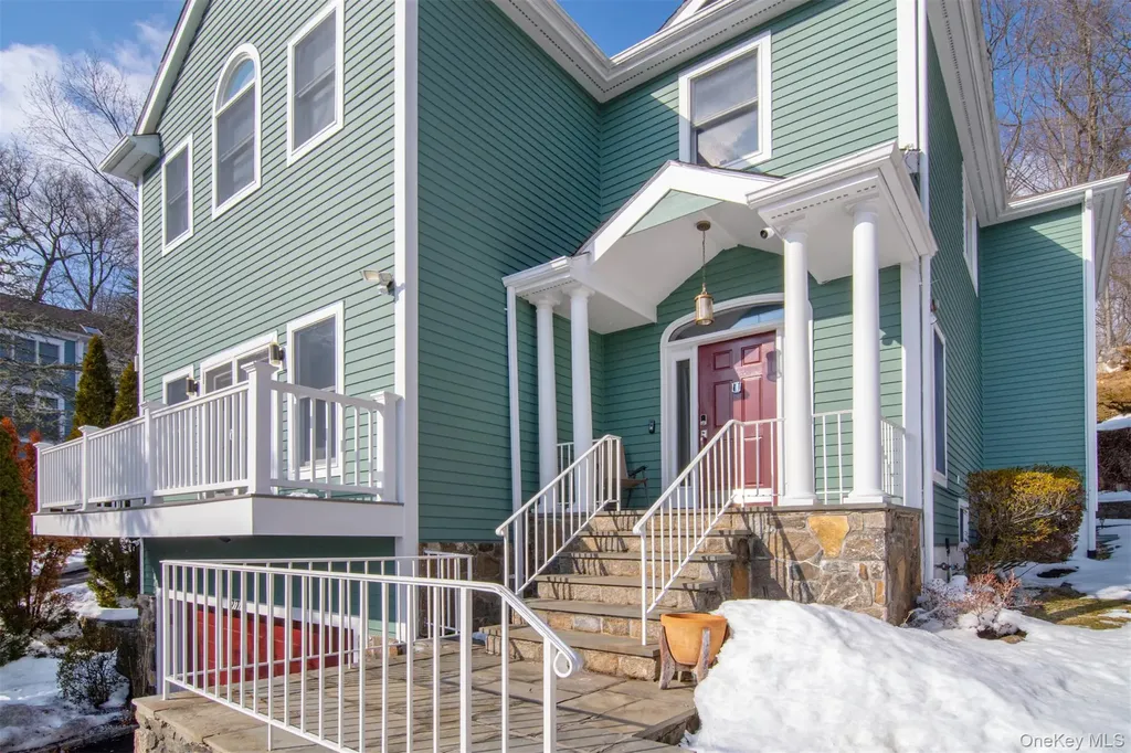 22 Lewis Avenue Dobbs Ferry NY 10522