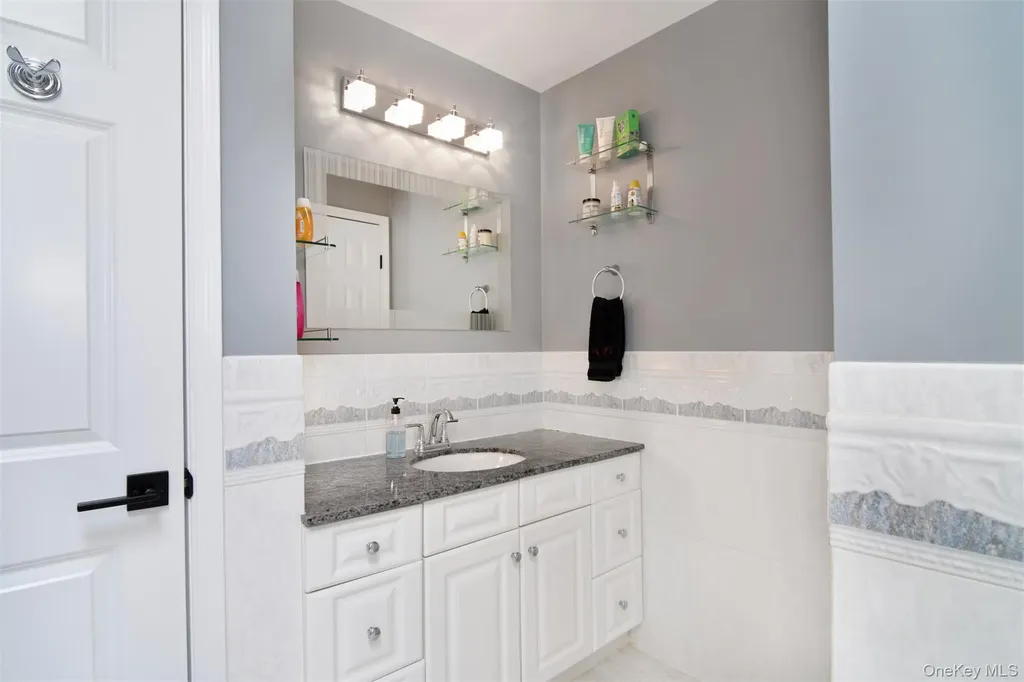 22 Lewis Avenue Dobbs Ferry NY 10522