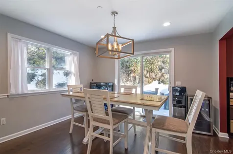 22 Lewis Avenue Dobbs Ferry NY 10522