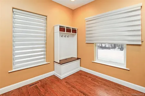 115 Autumn Chase Drive Hopewell Junction NY 12533