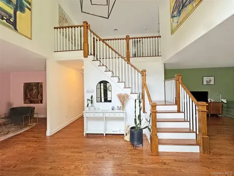 115 Autumn Chase Drive Hopewell Junction NY 12533