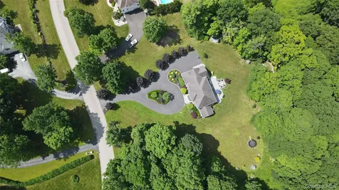 115 Autumn Chase Drive Hopewell Junction NY 12533